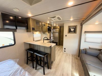 2022 Forest River RV Surveyor Legend - Photo 31