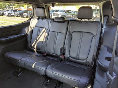 2026 Jeep Grand Wagoneer - Photo 15