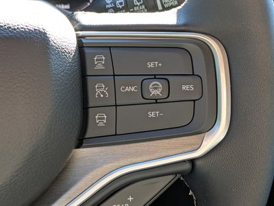 2026 Jeep Grand Wagoneer - Photo 29