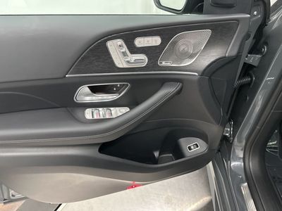 2026 Mercedes-Benz GLS - Photo 10
