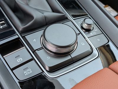 2026 Mazda CX-50 - Photo 34