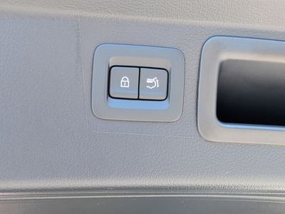 2026 Mazda CX-50 - Photo 14