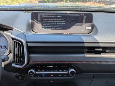 2026 Mazda CX-50 - Photo 21