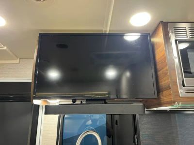 2024 Winnebago M-24V - Photo 11