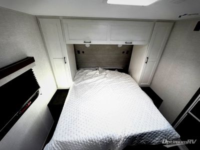2026 Venture RV Sienna — photo 11 view
