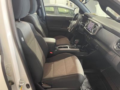 2020 Toyota Tacoma - Photo 15
