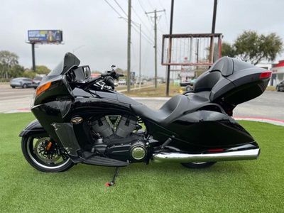 2011 Victory Motorcycles Vision 8 Ball - Photo 10