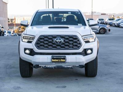 2022 Toyota Tacoma - Photo 2