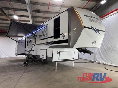 2025 Forest River RV Salem Hemisphere — front three-quarter view
