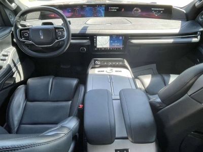 2025 Lincoln Navigator - Photo 11