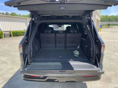 2025 Lincoln Navigator - Photo 10