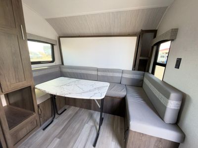 2022 Coachmen RV Clipper Ultra-Lite — photo 15 view