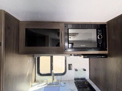 2022 Coachmen RV Clipper Ultra-Lite — photo 19 view