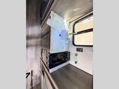2022 Coachmen RV Clipper Ultra-Lite — photo 18 view