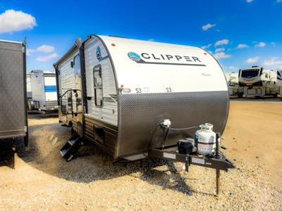 2022 Coachmen RV Clipper Ultra-Lite — rear three-quarter view