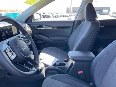 2026 Kia Seltos — photo 9 view