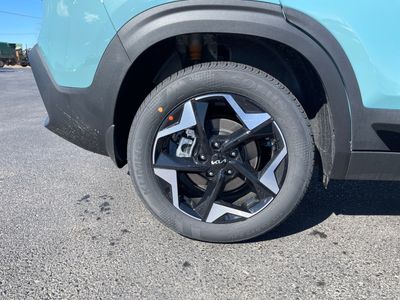 2026 Kia Seltos — photo 16 view