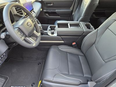 2026 Toyota Tundra - Photo 8