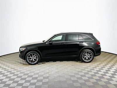 2022 Mercedes-Benz GLC — rear three-quarter view