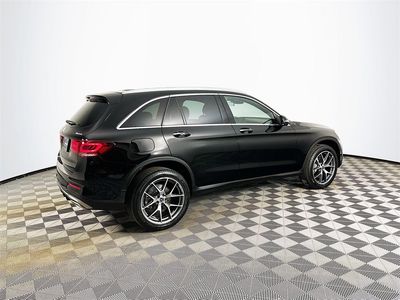 2022 Mercedes-Benz GLC — detail view