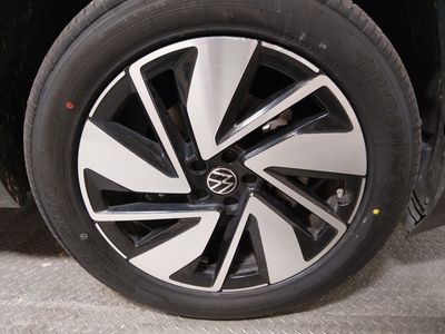 2025 Volkswagen Atlas - Photo 10