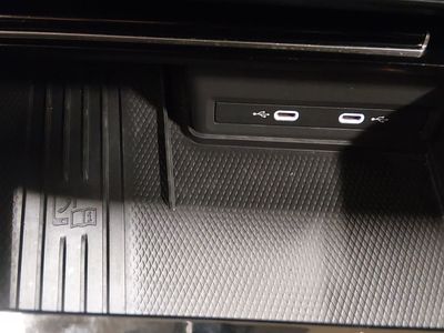 2025 Volkswagen Atlas - Photo 20