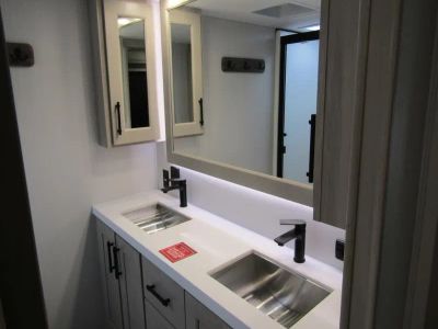 2026 Grand Design SOLITUDE - Photo 14
