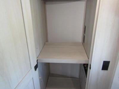 2026 Grand Design SOLITUDE - Photo 22