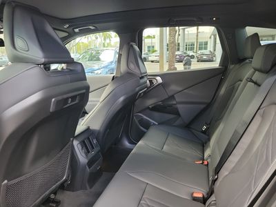 2026 BMW X3 — photo 10 view