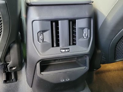 2026 BMW X3 — photo 12 view