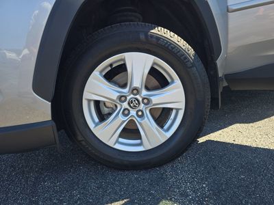 2020 Toyota RAV4 - Photo 28