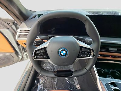 2026 BMW i4 - Photo 39