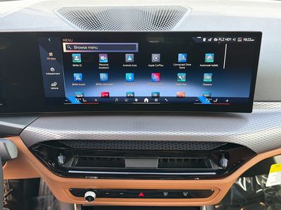 2026 BMW i4 - Photo 29