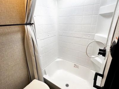 2024 Highland Ridge RV Range Lite Air - Photo 18