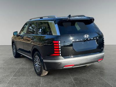 2026 Hyundai Palisade — rear three-quarter view
