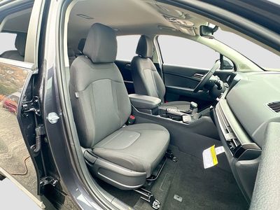 2026 Kia Sportage - Photo 26
