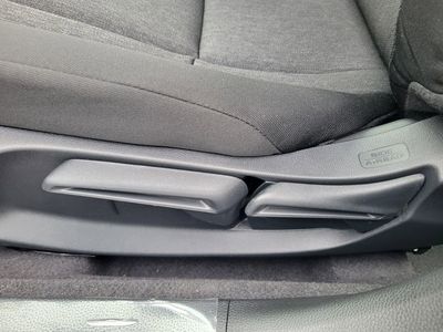 2026 Honda Accord Sedan LX CVT - Photo 14