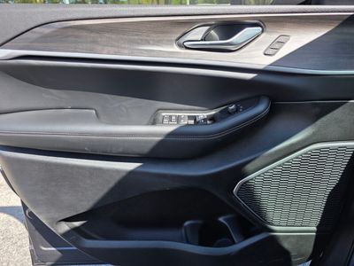2026 Jeep Grand Cherokee — photo 15 view