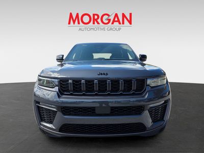 2026 Jeep Grand Cherokee — side profile view