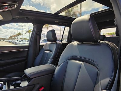 2026 Jeep Grand Cherokee — photo 12 view