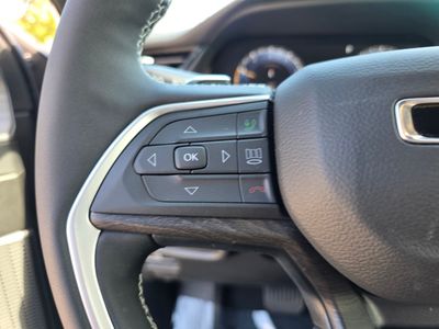 2026 Jeep Grand Cherokee — photo 18 view