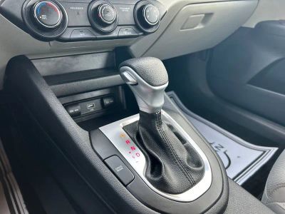 2023 Kia Forte LXS - Photo 22