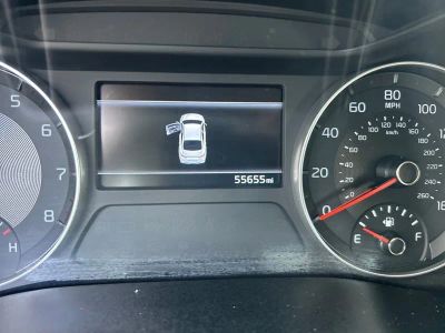 2023 Kia Forte LXS - Photo 18