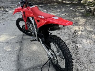 2026 Honda CRF250R — detail view