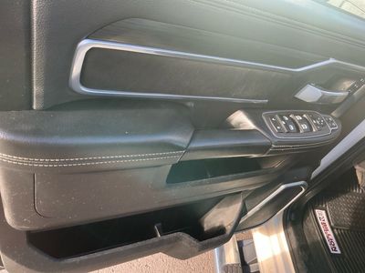 2024 Ram 2500 — photo 12 view