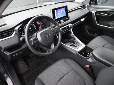 2025 Toyota RAV4 XLE SUV - Photo 12