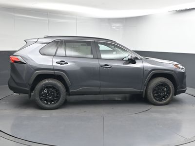 2025 Toyota RAV4 XLE SUV - Photo 8