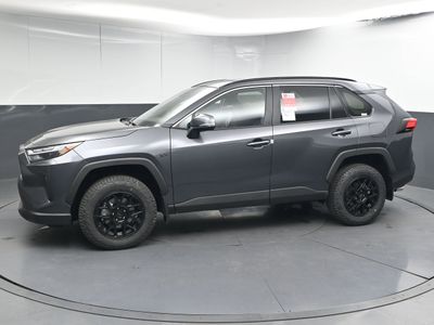 2025 Toyota RAV4 XLE SUV - Photo 7