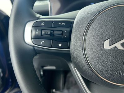 2026 Kia K5 — photo 18 view