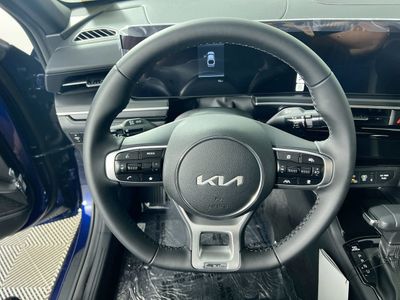2026 Kia K5 — photo 17 view